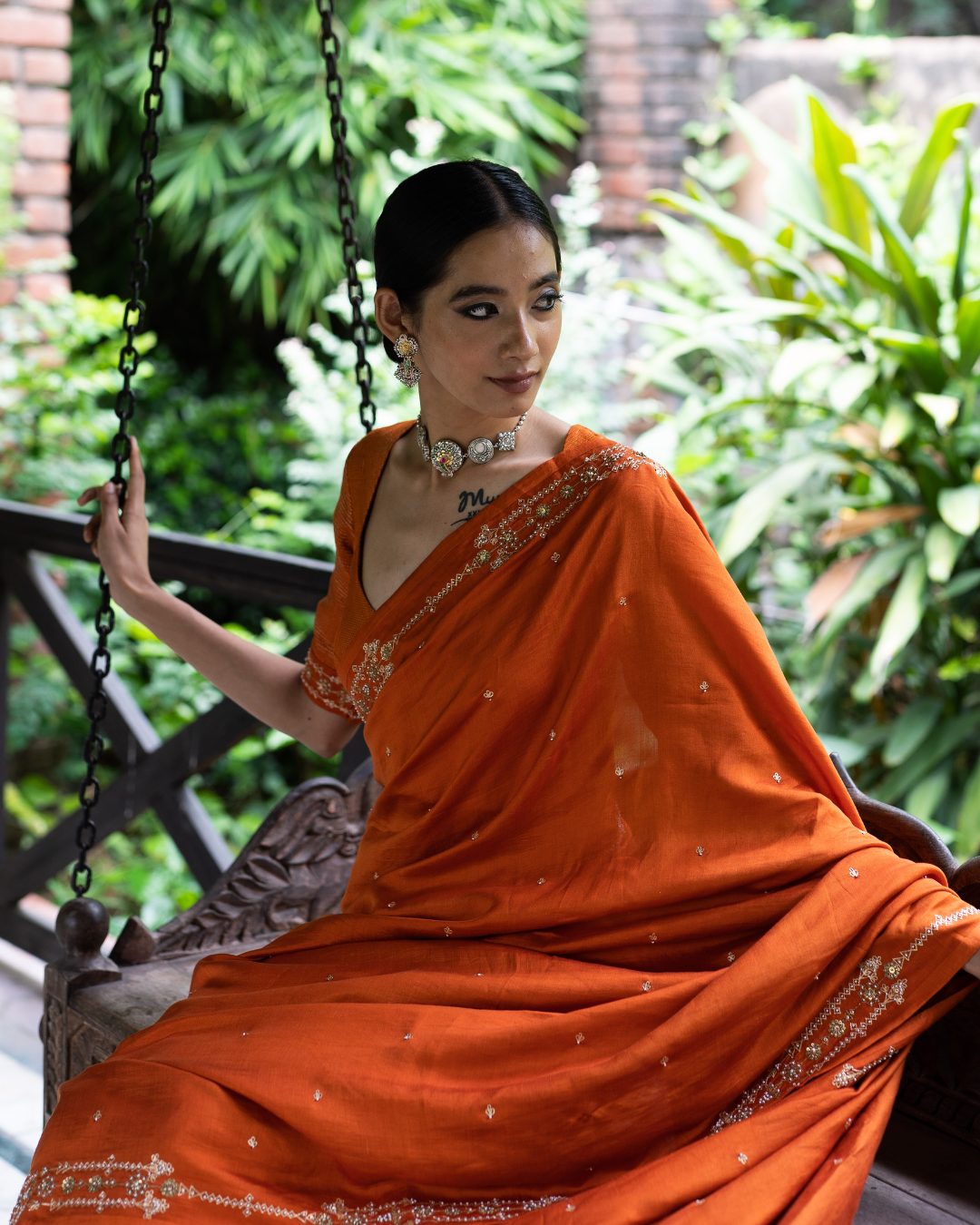 Jewellery for 2025 orange saree